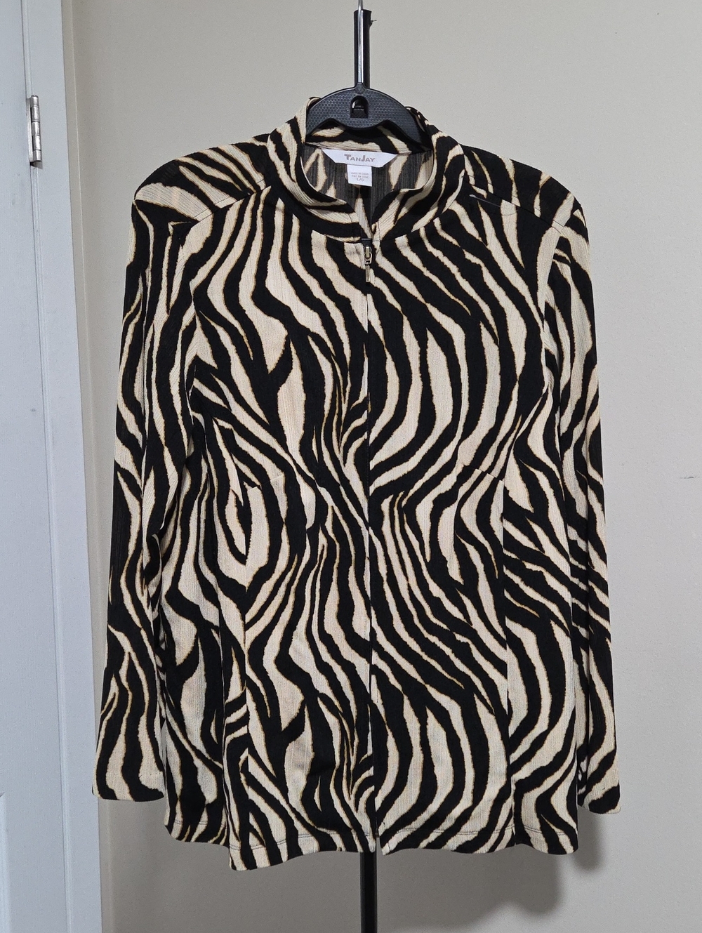 TanJay Black & Cream Zebra Zip-Front Pullover